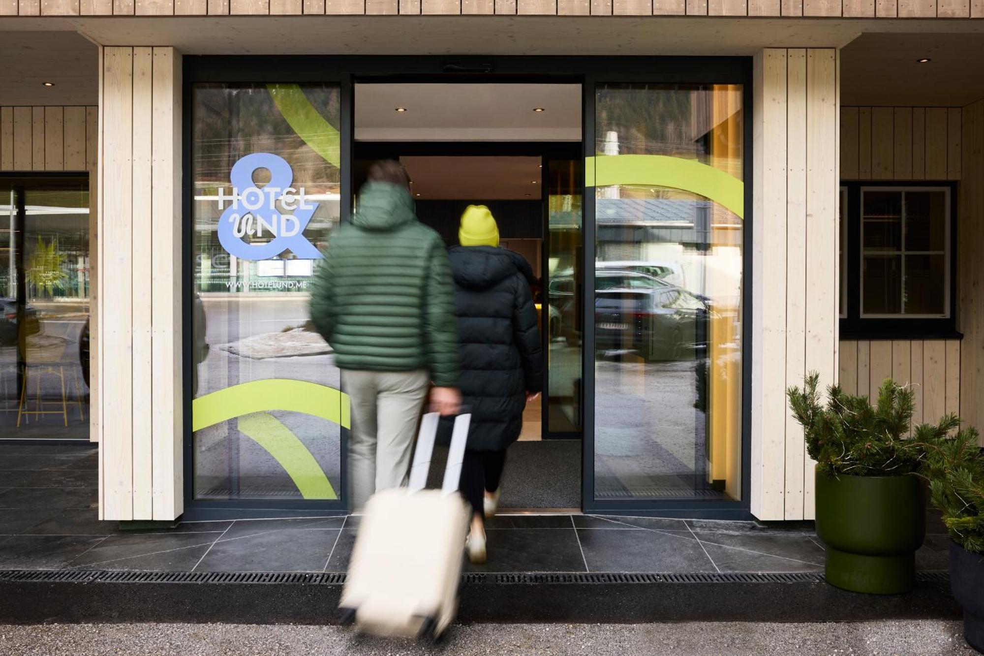 Hotel Und - Smart Alpine Stay Schladming Esterno foto