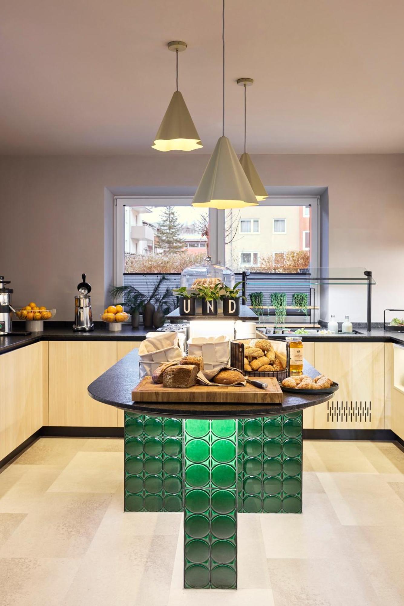 Hotel Und - Smart Alpine Stay Schladming Esterno foto